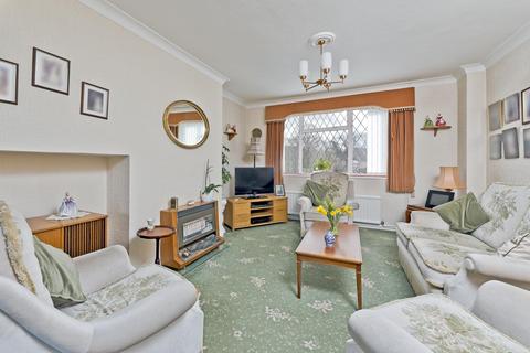 4 Alsom Avenue, Worcester Park, KT4 7EG