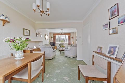 4 Alsom Avenue, Worcester Park, KT4 7EG