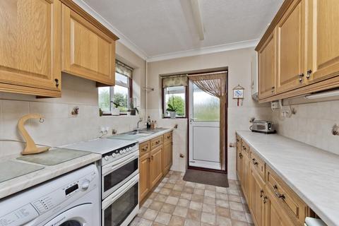 4 Alsom Avenue, Worcester Park, KT4 7EG