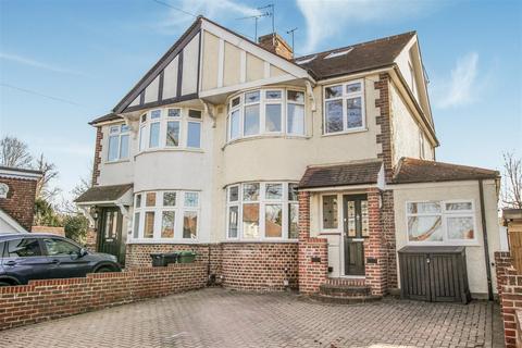 29 Stane Way, Epsom, KT17 1PN