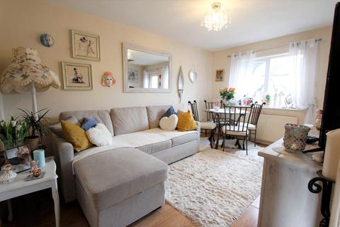 18 Austerby Close, Bourne, PE10 9HR