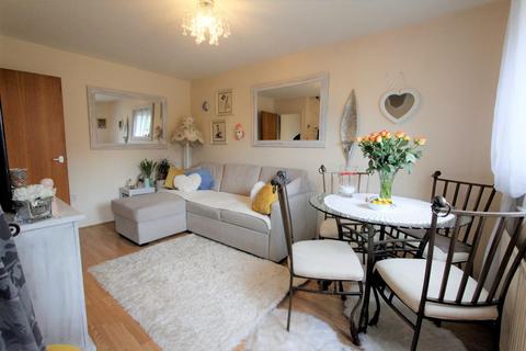 18 Austerby Close, Bourne, PE10 9HR
