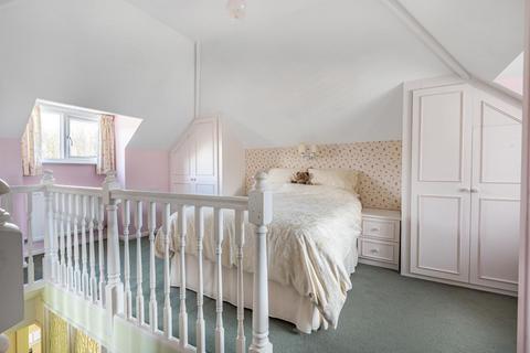 Greenways Blanchards Hill, Jacobs Well, Guildford, GU4 7QR