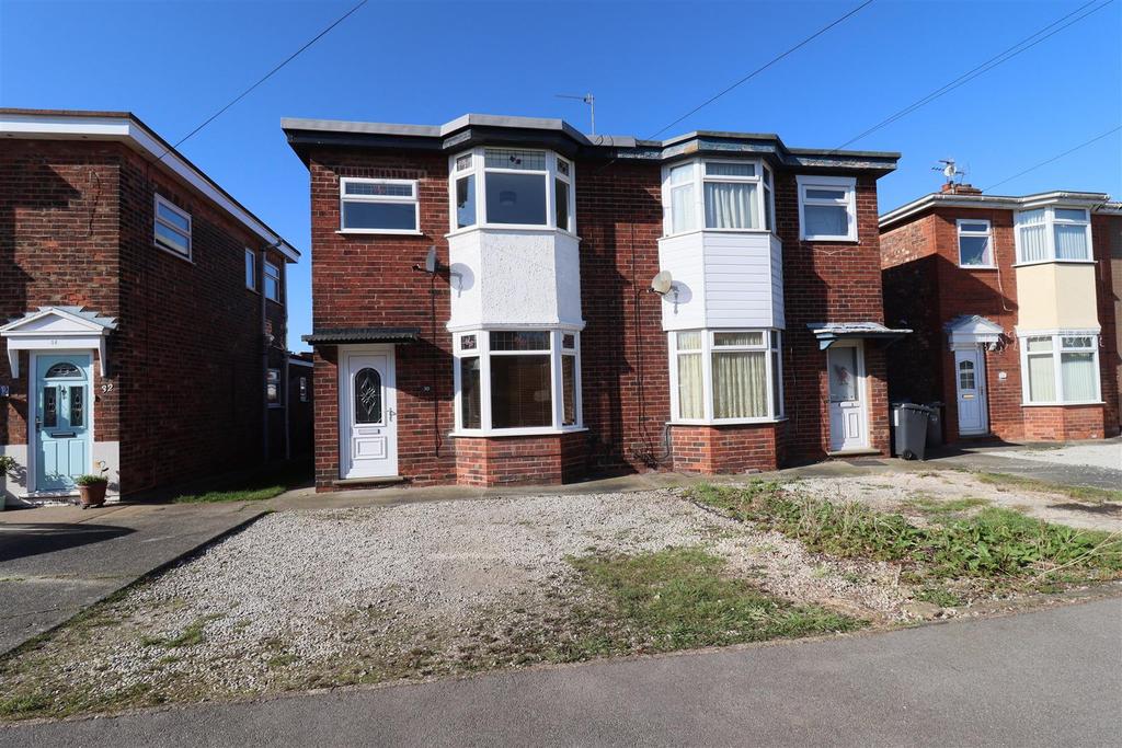 Kirkstone Road, Hull 3 bed semidetached house £130,000