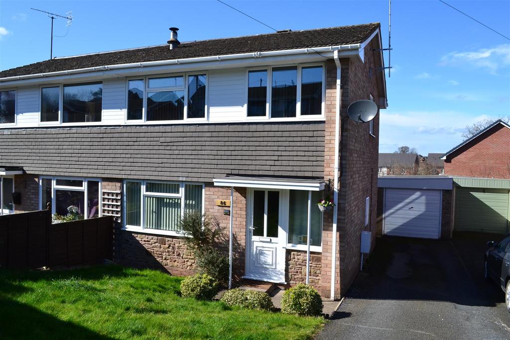 Westcroft, Leominster 3 bed semidetached house £245,000