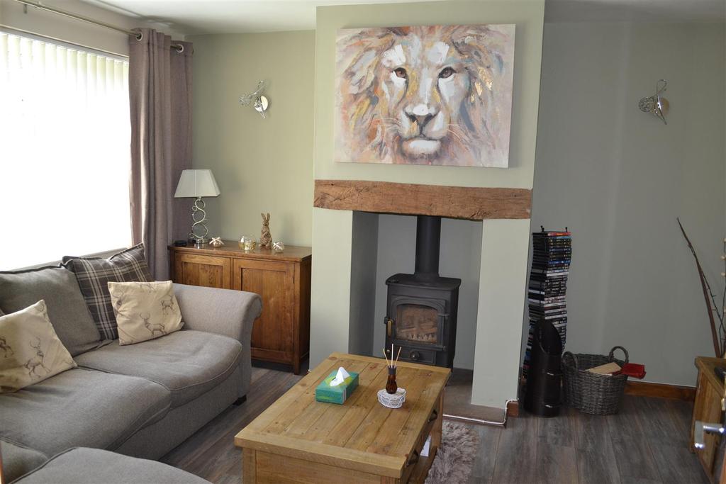 Westcroft, Leominster 3 bed semidetached house £245,000