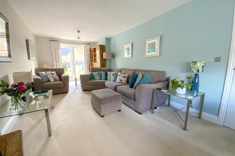13 Bittern Lane, Wixams, Bedford, MK42 6AP