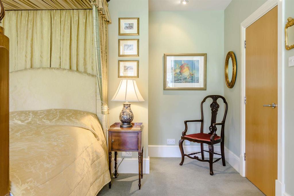 8461564-interior17-800.jpg