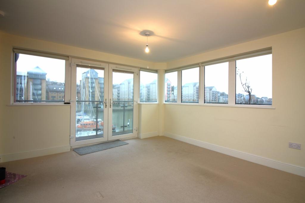 Merchant Square, Portishead, North Somerset, BS20 2 bed apartment £