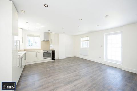 3 bedroom property to rent, Maybury Gardens, London, NW10