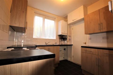 3 bedroom terraced house to rent, Donovan Road, Sheffield