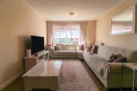 58 Compair Crescent, Ipswich, IP2 0EH