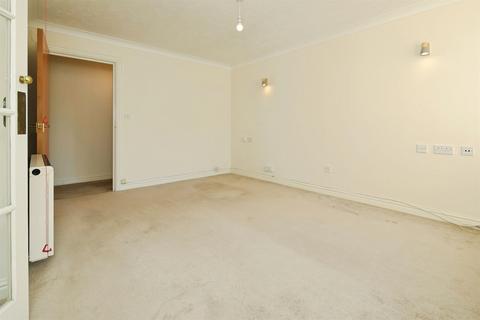 undefined, 33 Amber Court, 100-106 Holland Road BN3