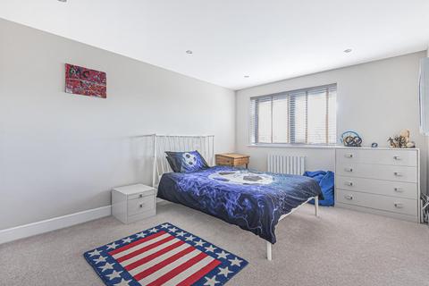 5 Wells Road, Bromley, BR1 2AJ