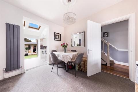 24 Caledon Road, Wallington, SM6 7HZ