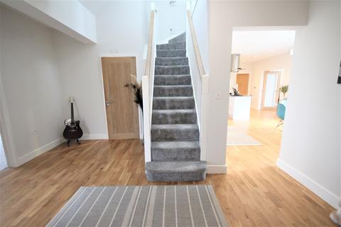 174 Bedford Road, Rushden, NN10 0SB