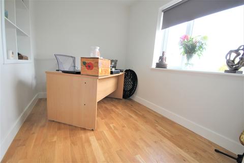 174 Bedford Road, Rushden, NN10 0SB