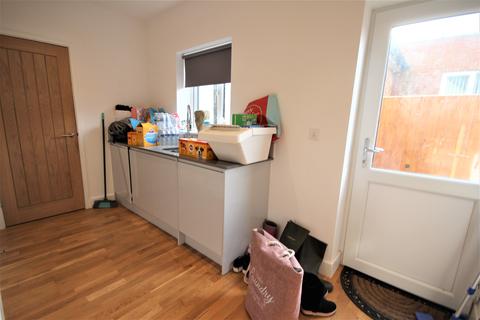 174 Bedford Road, Rushden, NN10 0SB