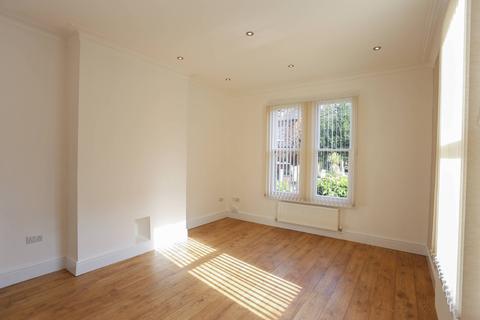 2 bedroom flat for sale - Derby Road, Heaton Moor, Stockport, SK4