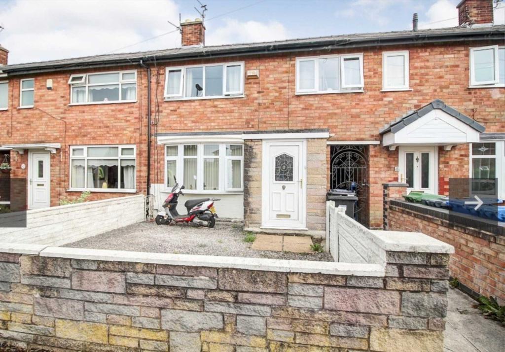 Hastings Avenue, Warrington. 3 bed townhouse £160,000 Hastings Avenue, Warrington. 3 bed townhouse £160,000