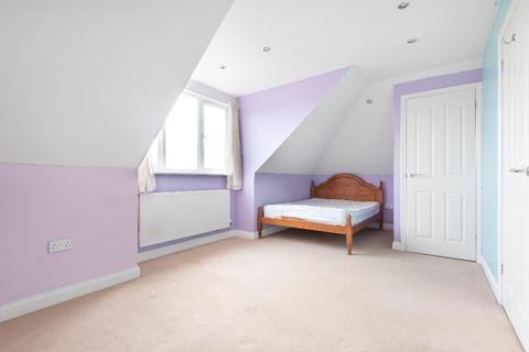 6 Lower Hillcrest, Perranporth, TR6 0JZ