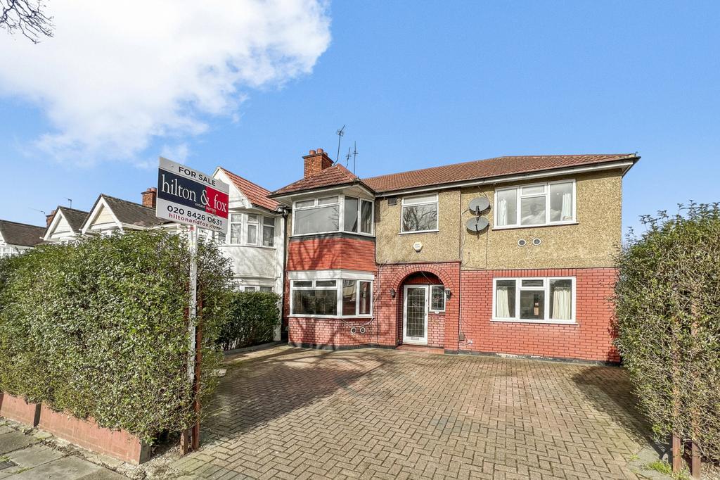 Malvern Avenue, Harrow, Middlesex HA2 5 bed end of terrace house £750,000