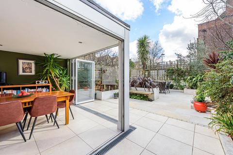 30 Cornwall Road, London, N4 4PH