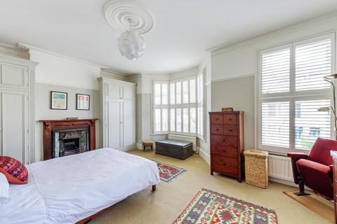 30 Cornwall Road, London, N4 4PH