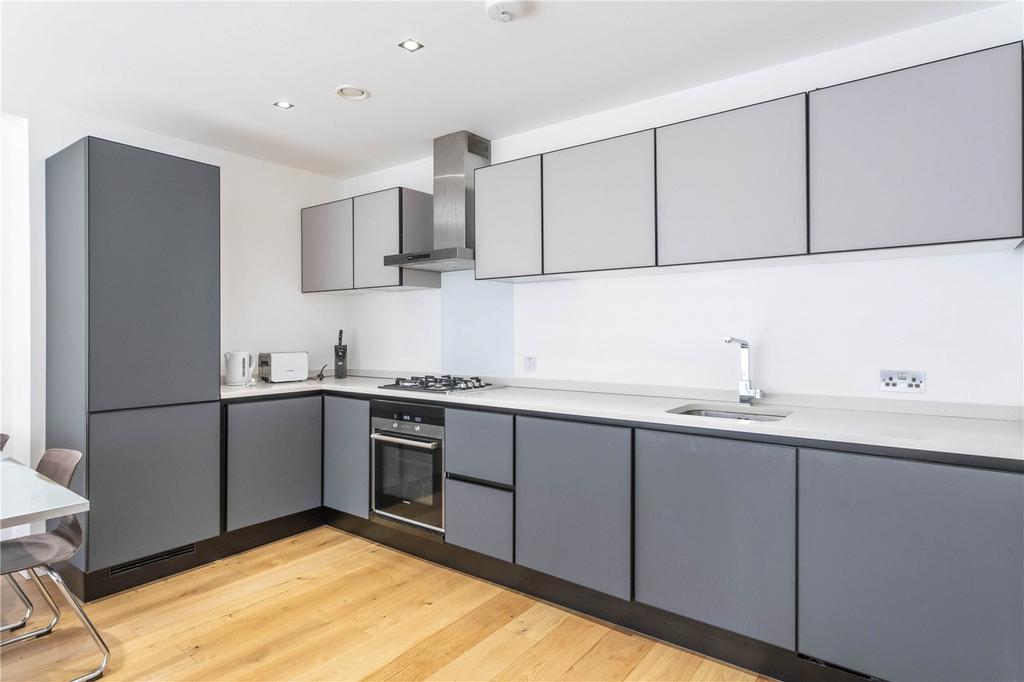 Apartment in London - View 2