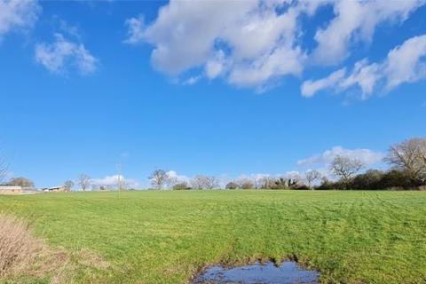 Land for sale - Land for sale off Wicken Road,  Leckhampstead,  Buckinghamshire,  MK18