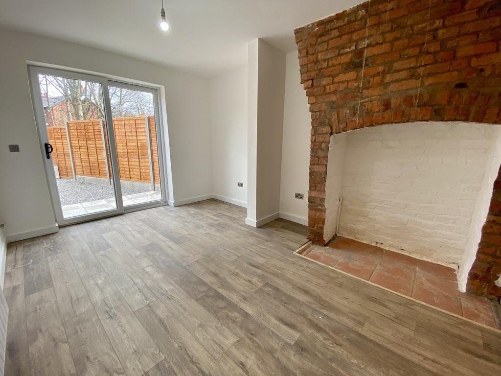 Goulden Road, West Didsbury, Manchester, M20 2 bed flat £1,250 pcm (£