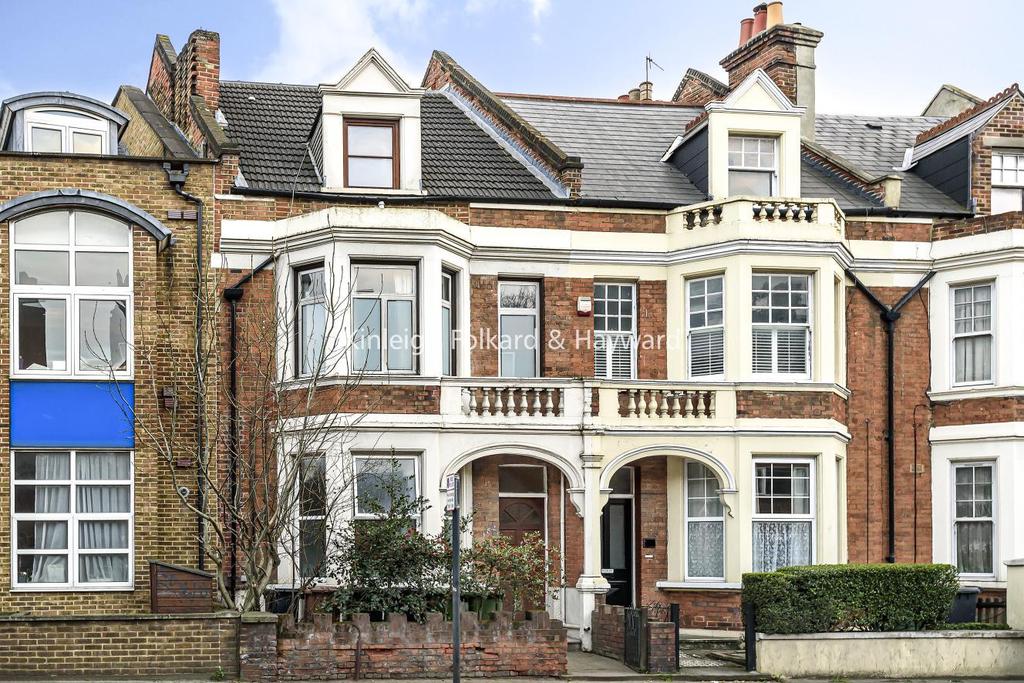 Lee High Road, Hither Green 3 bed flat £450,000