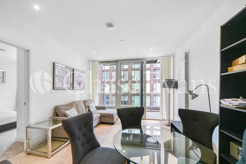 2 bedroom apartment for sale, Liner House, Royal Wharf, Royal Docks E16