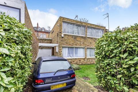 61 Ornan Road, London, NW3 4QD