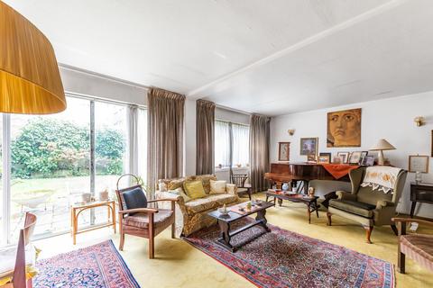 61 Ornan Road, London, NW3 4QD