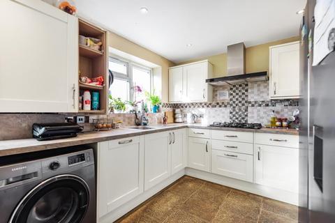 12 Cheviot Road, Slough, SL3 8UA