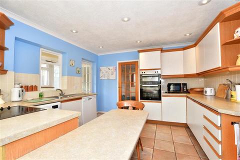 25 Coniston Close, Dartford, DA1 2TY