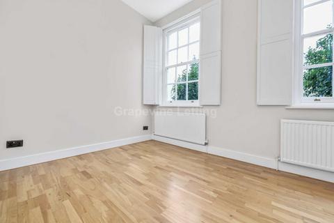 2 bedroom apartment to rent, Elderwood Place, London