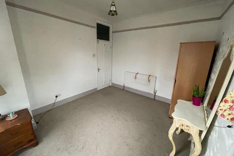 1 bedroom end of terrace house to rent - Russell Avenue, London N22