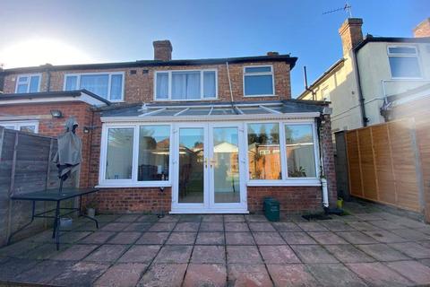 20 Runnymede Gardens, Greenford, UB6 8SX