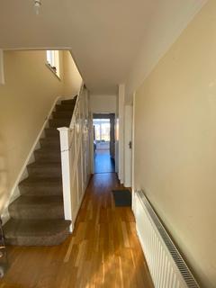 20 Runnymede Gardens, Greenford, UB6 8SX