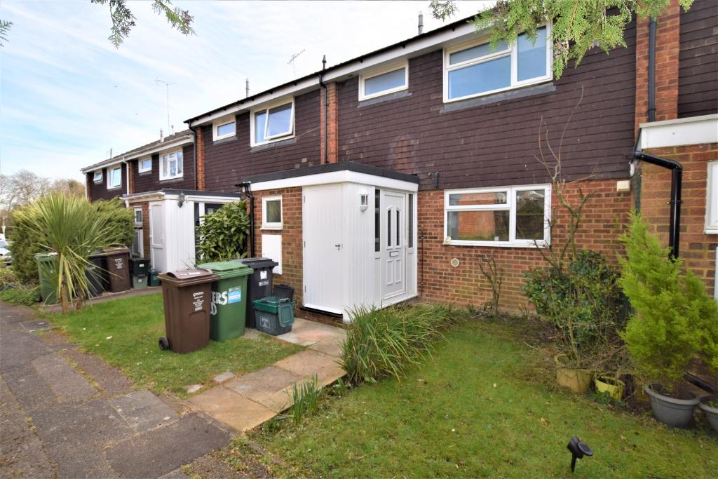 Potters Field, St Albans, AL3 3 bed terraced house £2,000 pcm (£462 pw)