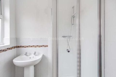 3 Plas Newydd Close, Southend-on-sea, SS1 3AH