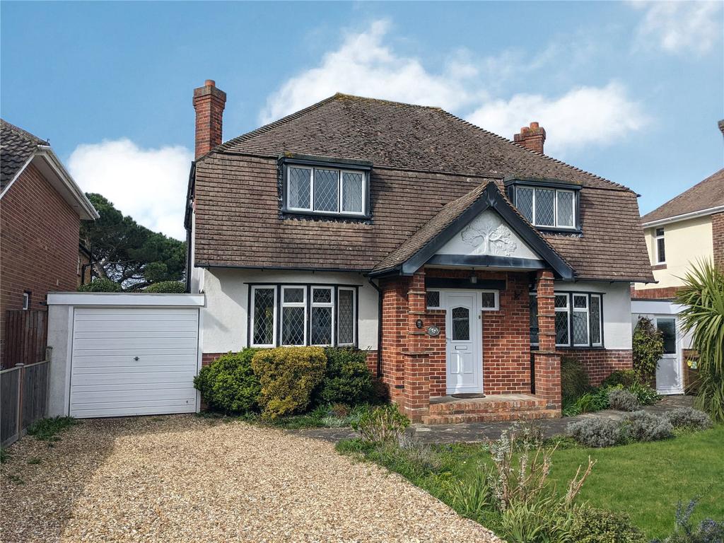 Milvil Road, LeeOnTheSolent, Hampshire, PO13 4 bed detached house