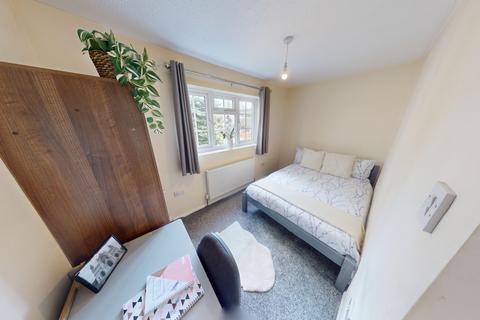 undefined, 10 Clinton Court, Nottingham, NG1 4DS
