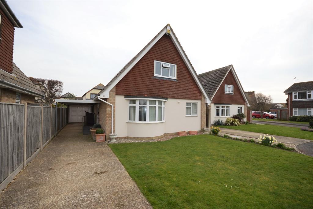Harrow Drive, West Wittering... 3 bed detached house £1,500 pcm (£346 pw)