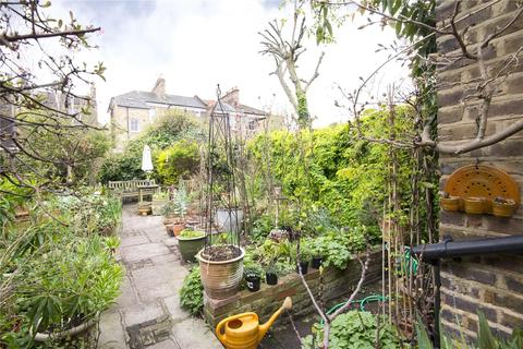 42 Lavender Grove, London, E8 3LS