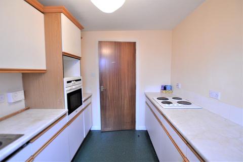 18 Carters Place, Irvine, KA12 0BU