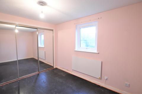 18 Carters Place, Irvine, KA12 0BU