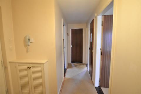 18 Carters Place, Irvine, KA12 0BU